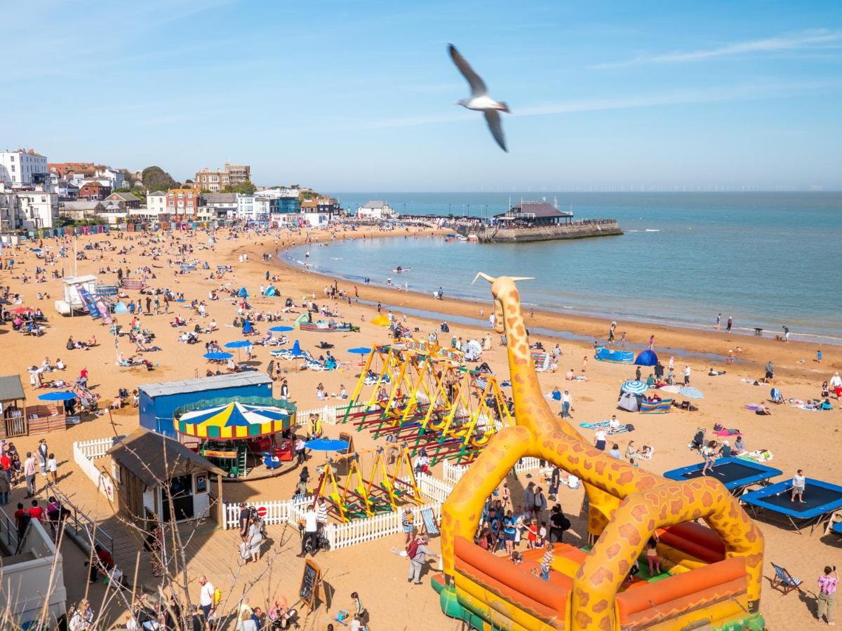 The Sea Lounge Accomodation Broadstairs Exterior photo